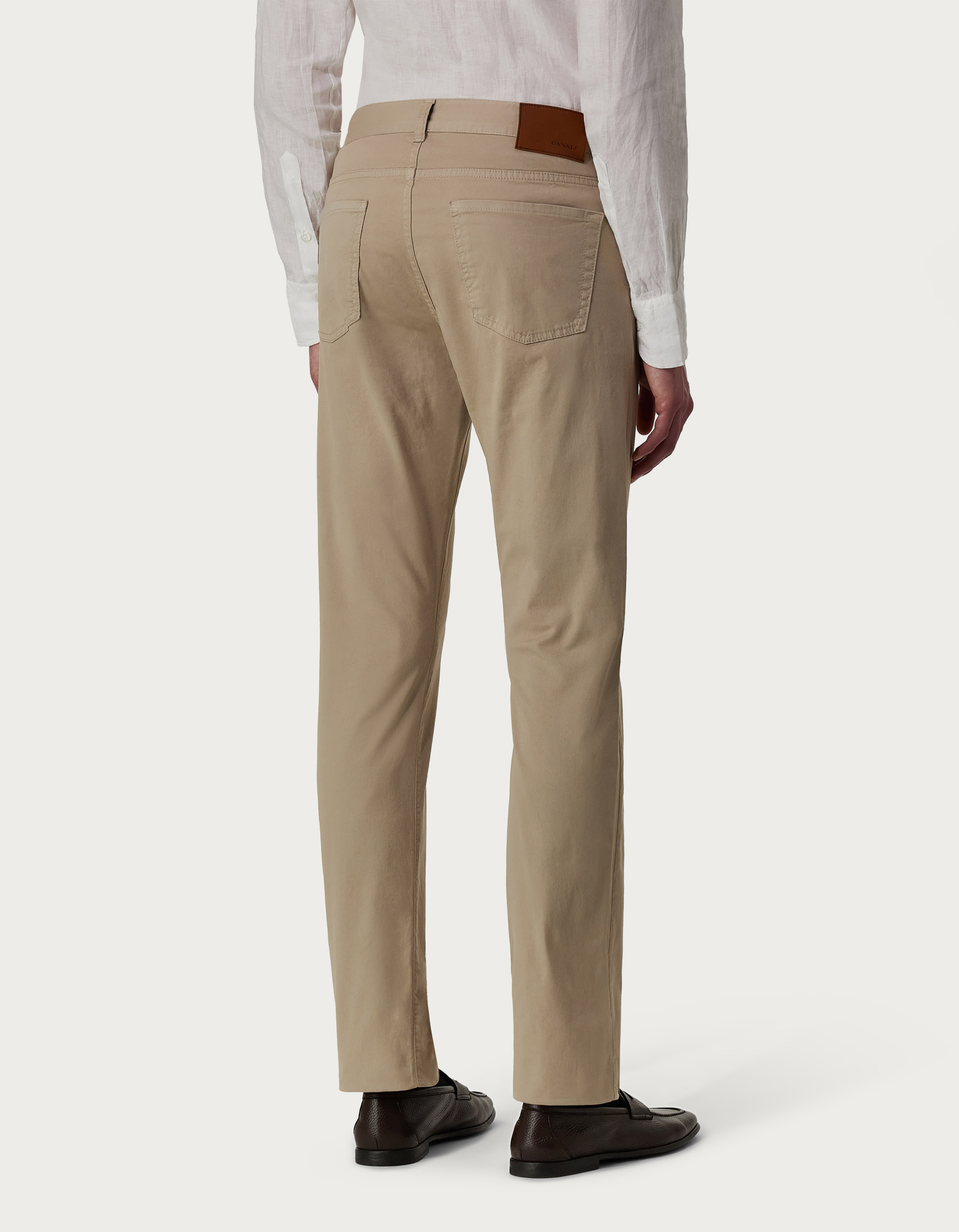 Pants in sand garment-dyed cotton microtwill - Canali US