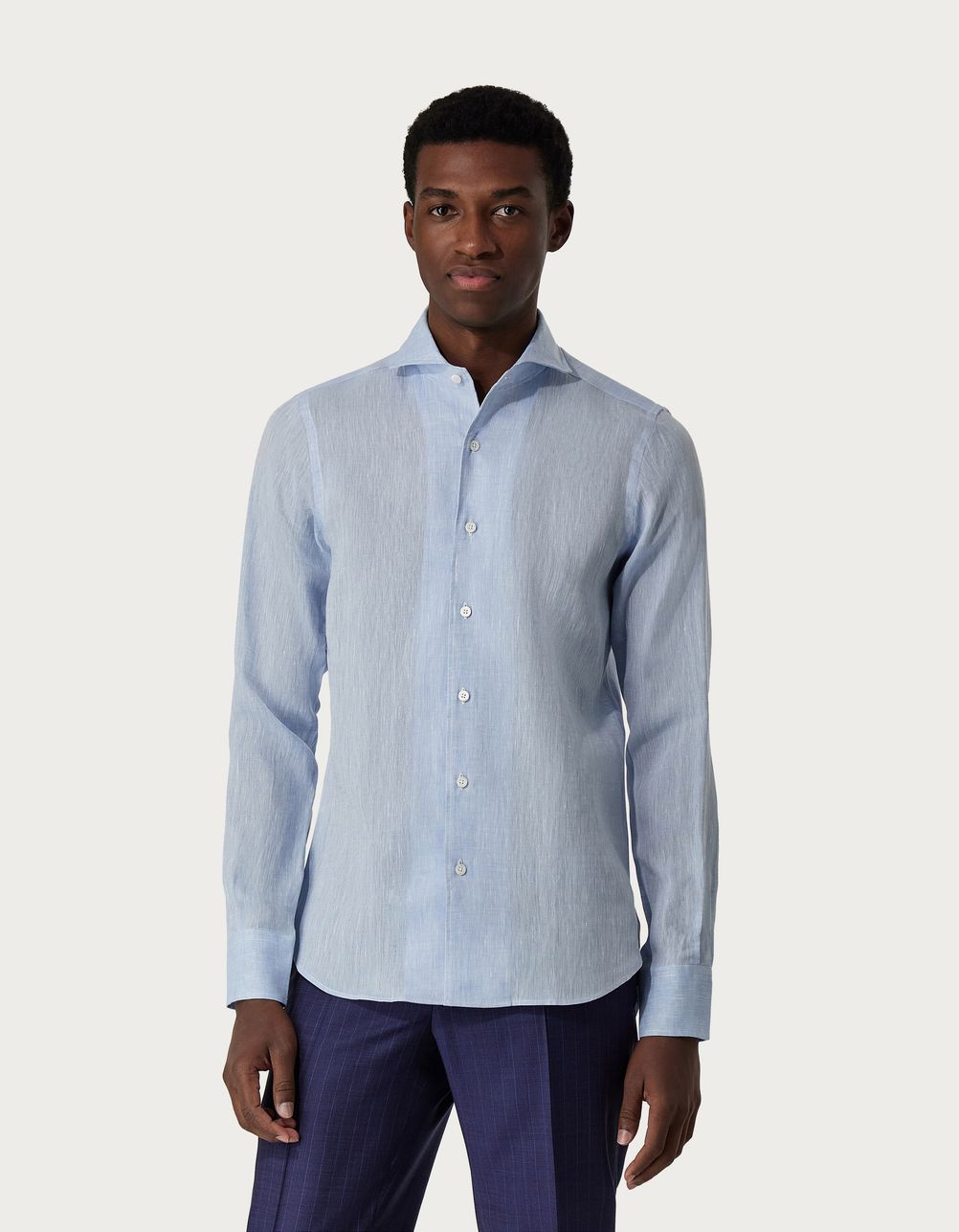 Shirt in light blue linen