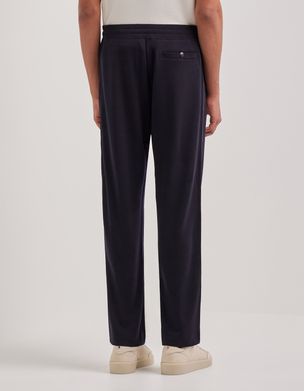T0913-MJ02448-300_a_.jpg